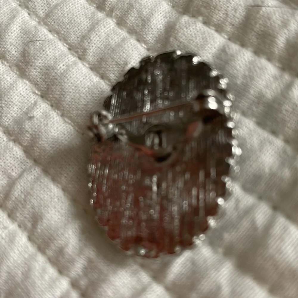 Brooch